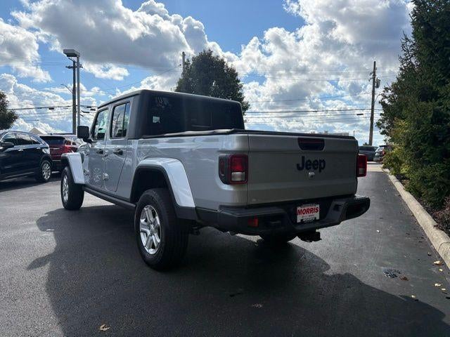 2022 Jeep Gladiator Sport