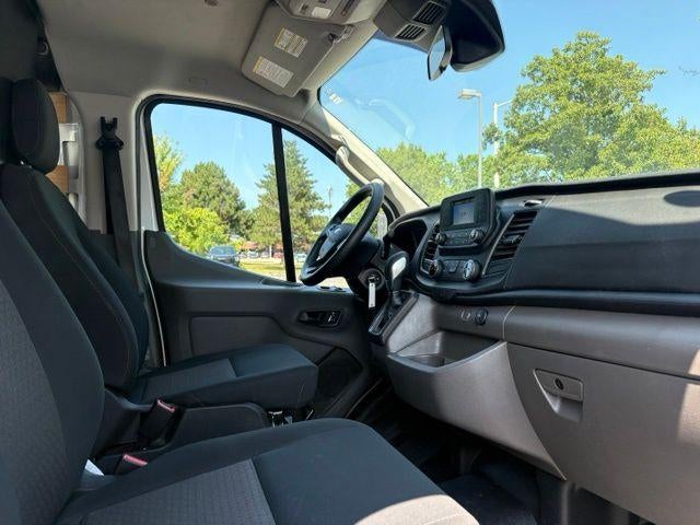 2025 Ford Transit Cargo Van Base