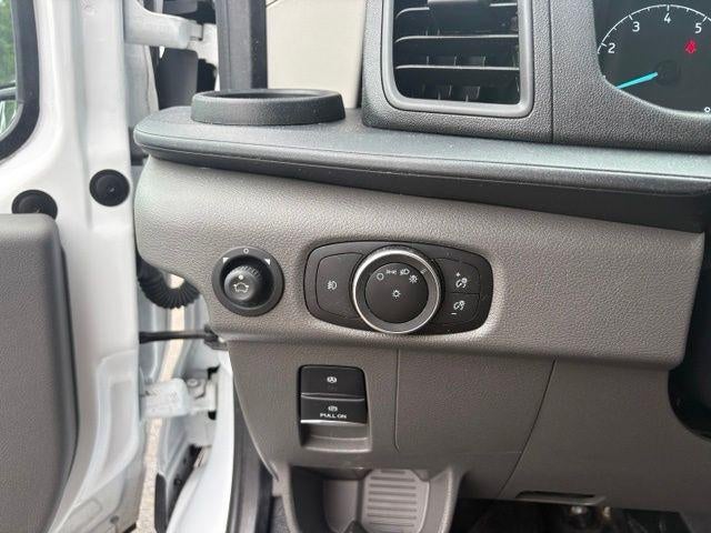 2025 Ford Transit Cargo Van Base