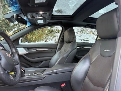 2022 Cadillac CT5 Sport