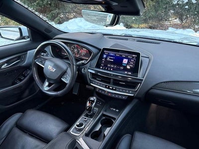 2022 Cadillac CT5 Sport