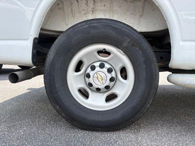 2025 Chevrolet Express Cargo Base