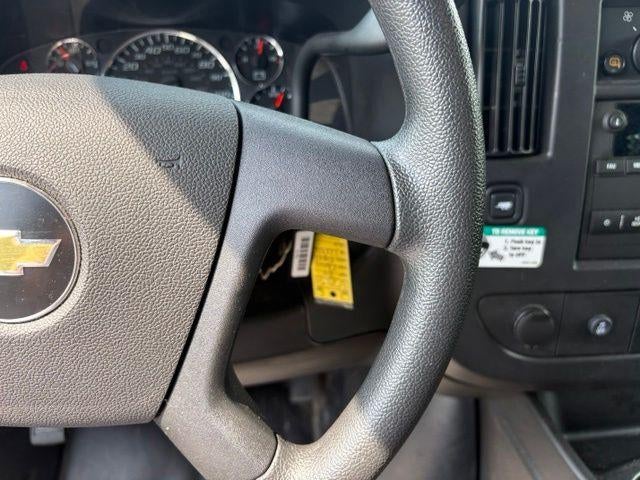 2025 Chevrolet Express Cargo Base
