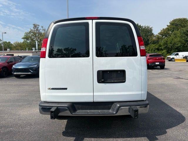 2025 Chevrolet Express Cargo Base