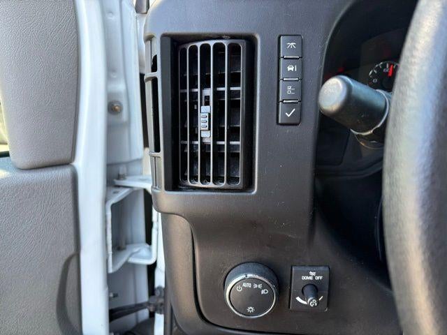 2024 Chevrolet Express Cargo 2500 Base