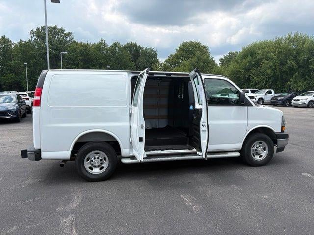 2025 Chevrolet Express Cargo Base