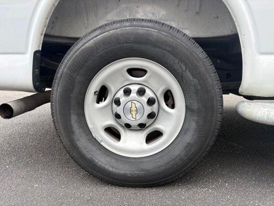 2025 Chevrolet Express Cargo Base