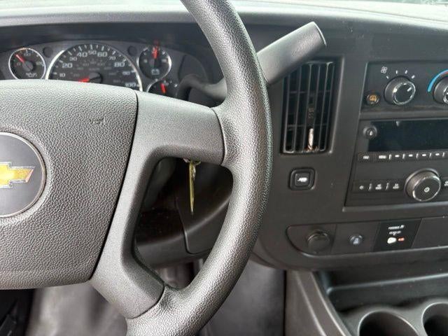 2025 Chevrolet Express Cargo Base