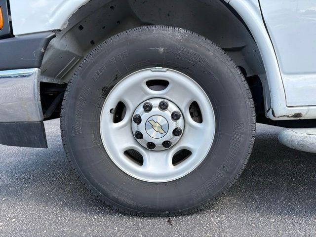 2024 Chevrolet Express Cargo 2500 Base