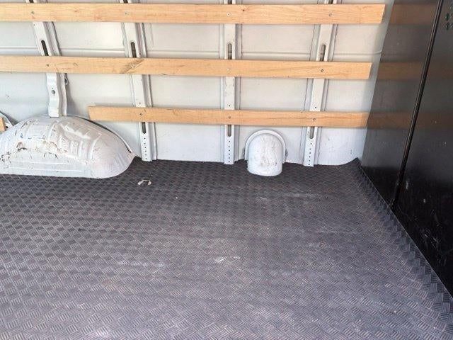 2025 Chevrolet Express Cargo Base