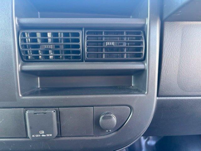 2025 Chevrolet Express Cargo Base