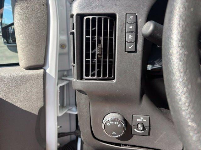 2025 Chevrolet Express Cargo Base