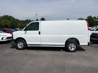 2025 Chevrolet Express Cargo Base