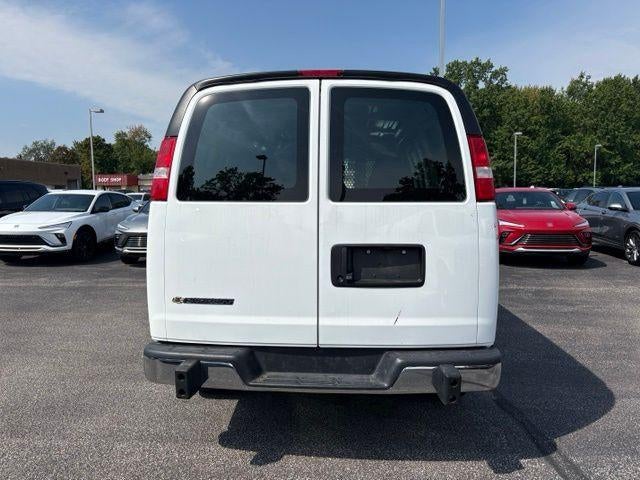 2025 Chevrolet Express Cargo Base