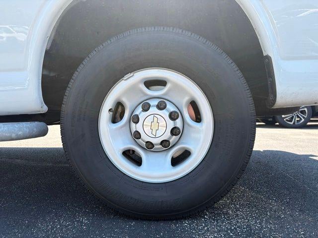 2024 Chevrolet Express Cargo 2500 Base