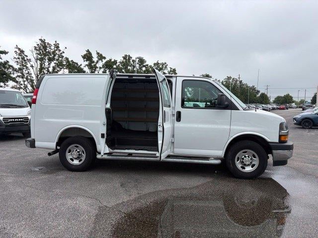 2025 Chevrolet Express Cargo Base