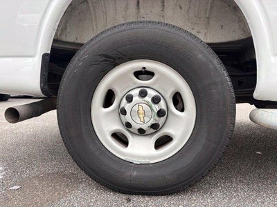 2025 Chevrolet Express Cargo Base