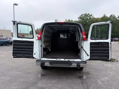 2025 Chevrolet Express Cargo Base