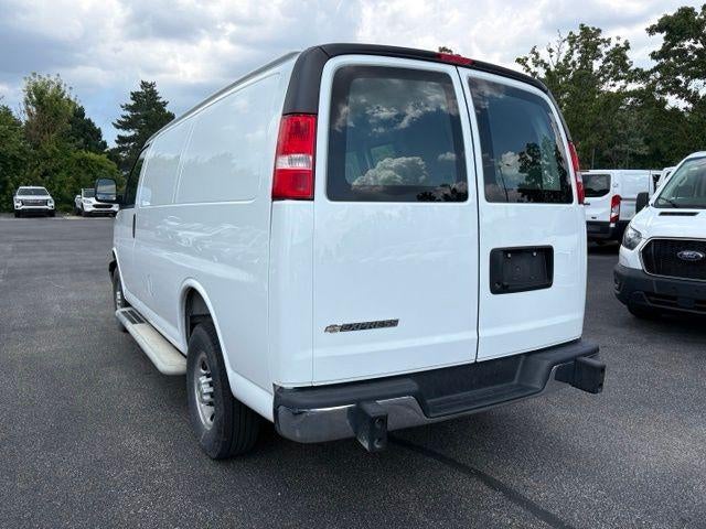 2025 Chevrolet Express Cargo Base