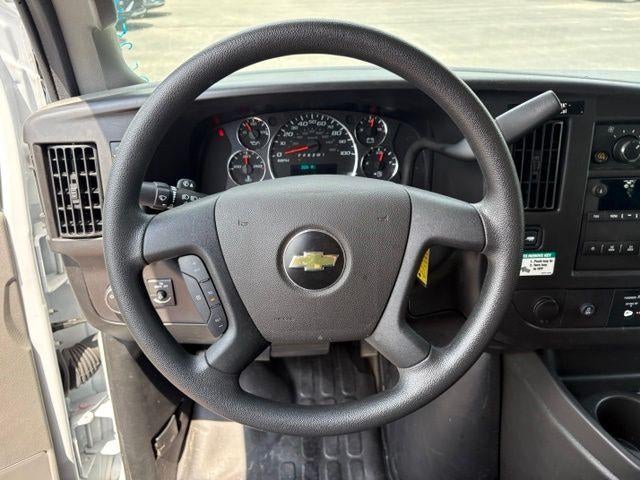 2025 Chevrolet Express Cargo Base