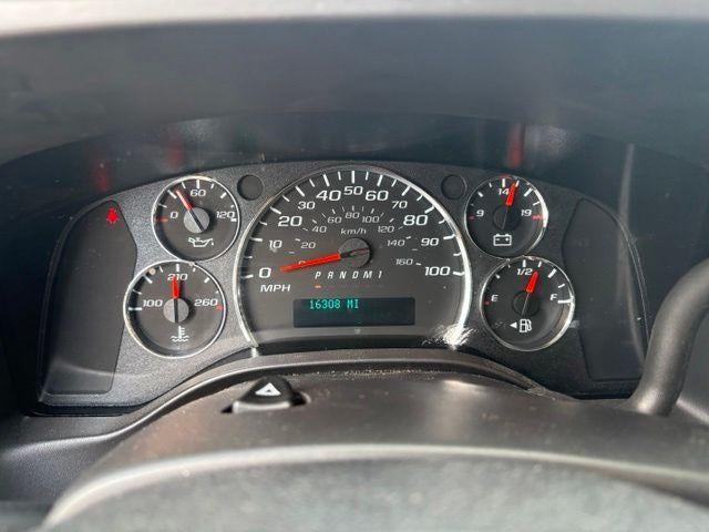 2025 Chevrolet Express Cargo Base