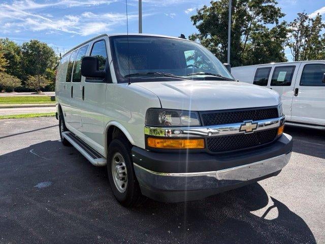 2025 Chevrolet Express Cargo Base