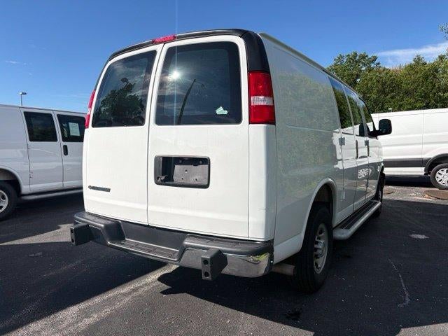 2025 Chevrolet Express Cargo Base