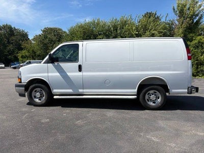 2025 Chevrolet Express Cargo Base