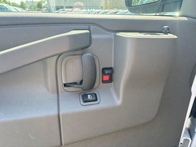 2025 Chevrolet Express Cargo Base