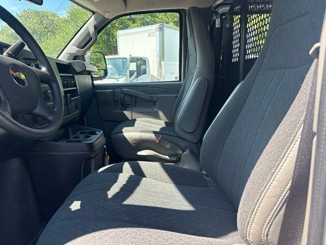 2025 Chevrolet Express Cargo Base