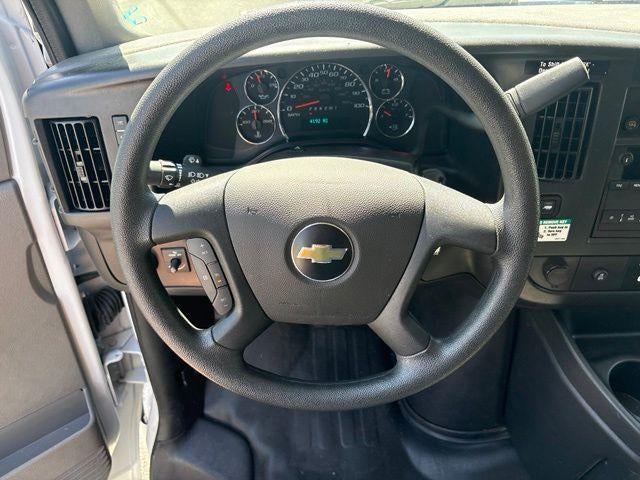2025 Chevrolet Express Cargo Base