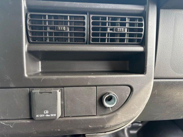 2024 Chevrolet Express Cargo 2500 Base