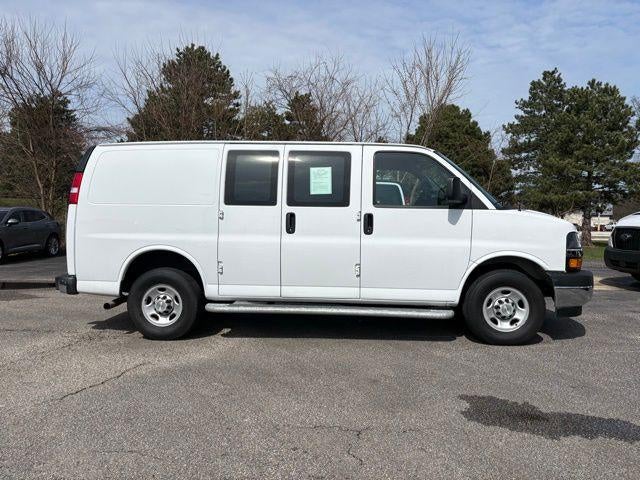 2024 Chevrolet Express Cargo 2500 Base