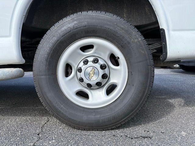 2024 Chevrolet Express Cargo 2500 Base