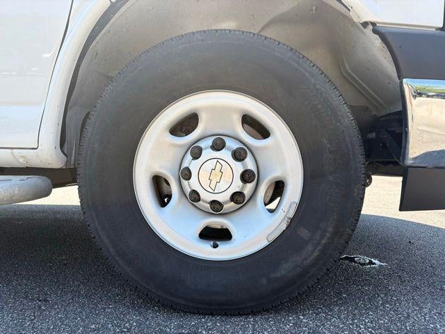 2024 Chevrolet Express Cargo 2500 Base