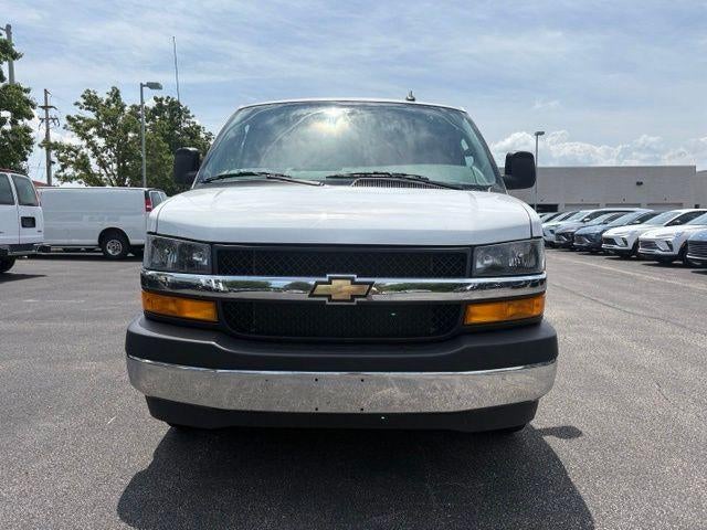 2025 Chevrolet Express Cargo Base