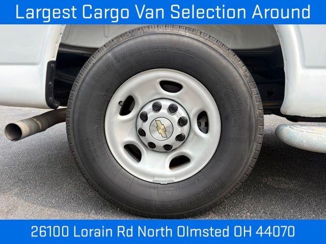 2025 Chevrolet Express Cargo Base