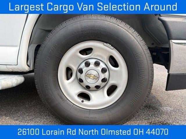 2025 Chevrolet Express Cargo Base