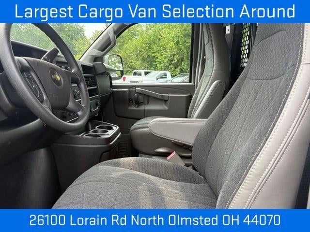 2025 Chevrolet Express Cargo Base