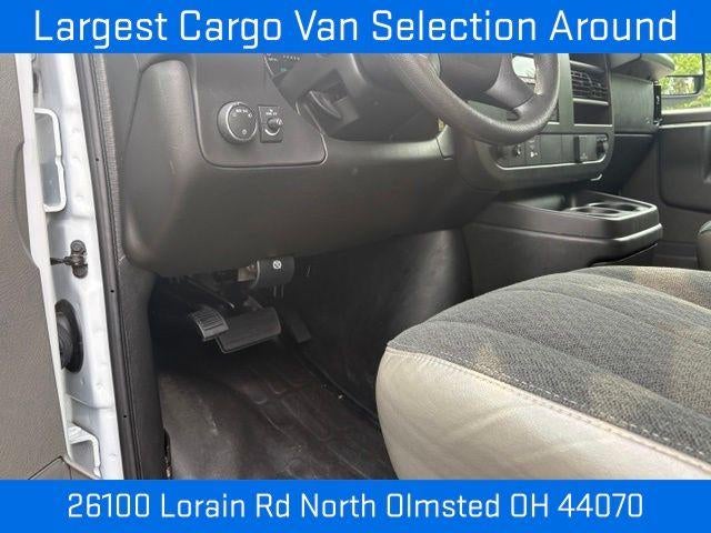 2025 Chevrolet Express Cargo Base