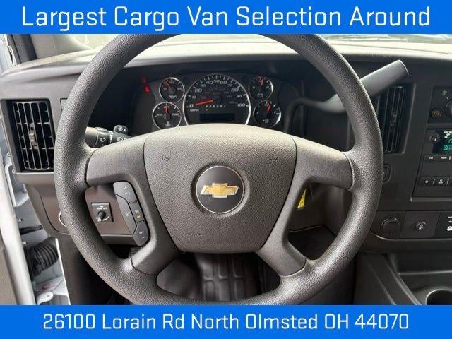 2025 Chevrolet Express Cargo Base