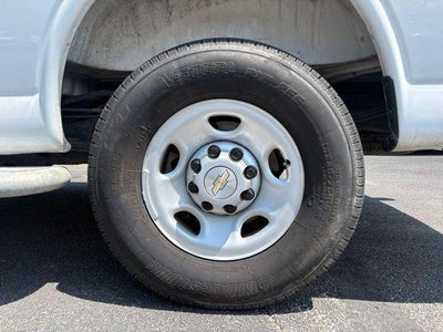2025 Chevrolet Express Cargo Base