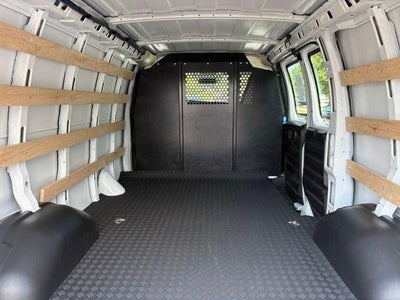 2025 Chevrolet Express Cargo Base