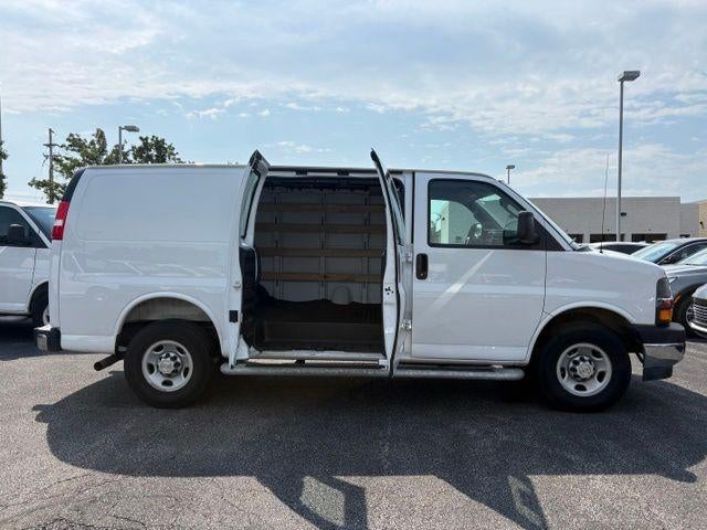 2025 Chevrolet Express Cargo Base