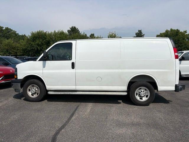 2025 Chevrolet Express Cargo Base