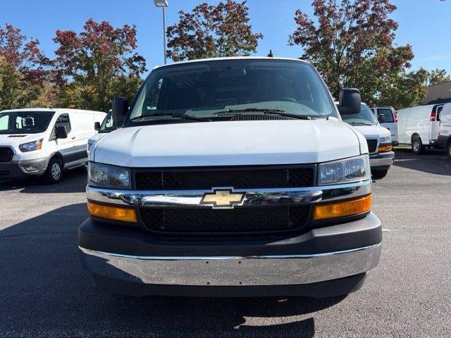 2025 Chevrolet Express Cargo Base