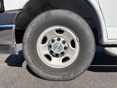 2025 Chevrolet Express Cargo Base
