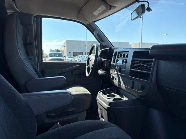 2025 Chevrolet Express Cargo Base
