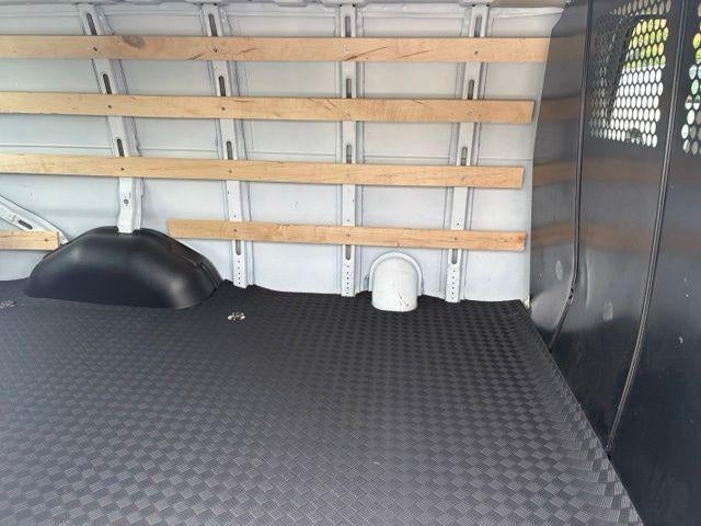2025 Chevrolet Express Cargo Base