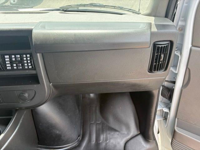 2025 Chevrolet Express Cargo Base